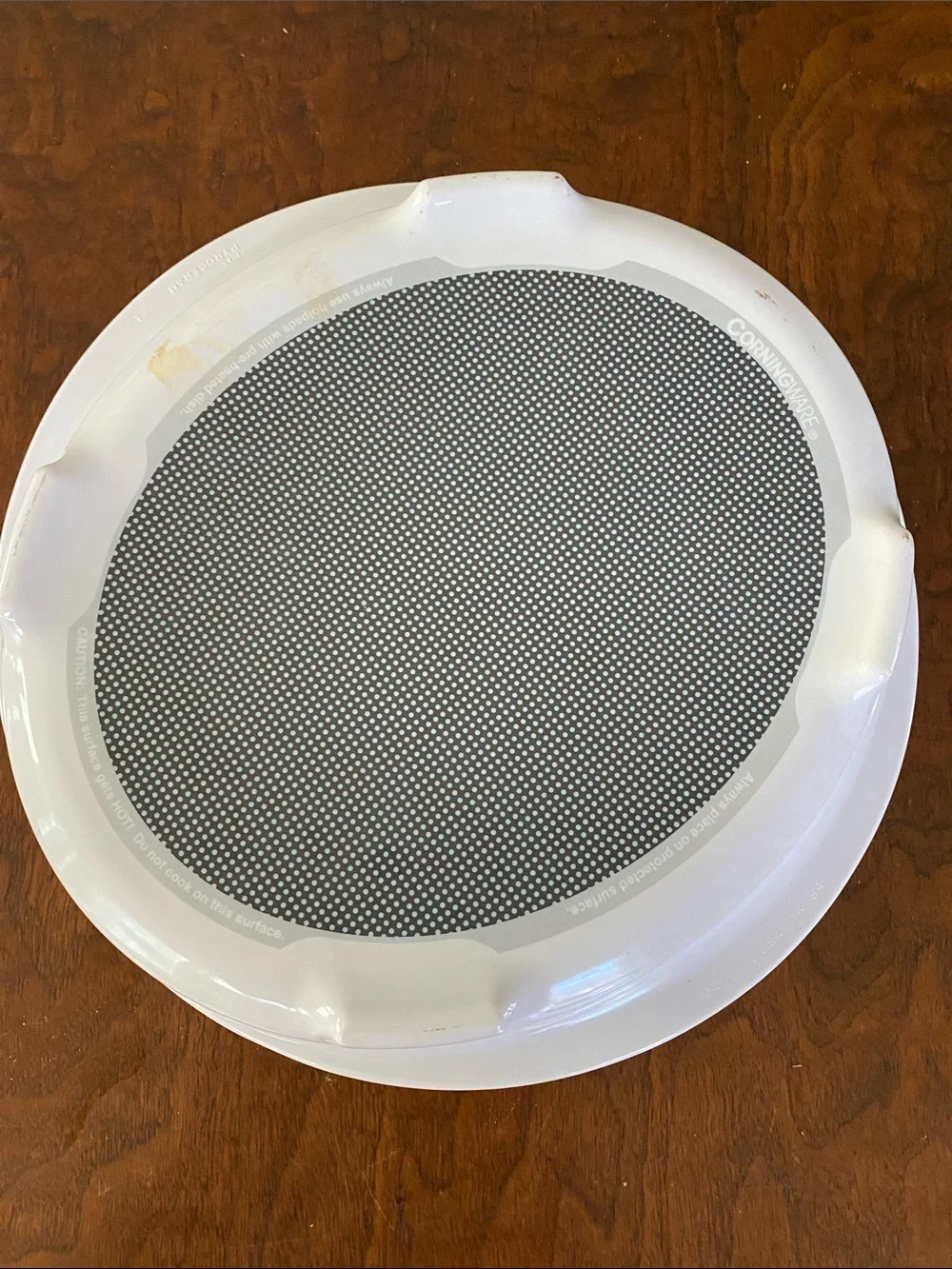 Corningware Microwave trivet serving plate with oval center